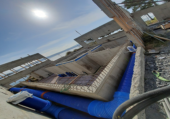 Uponorrør i grunn som ventilasjon.